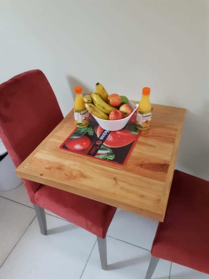 Appartement Max Garden And Pool à Paramaribo Extérieur photo