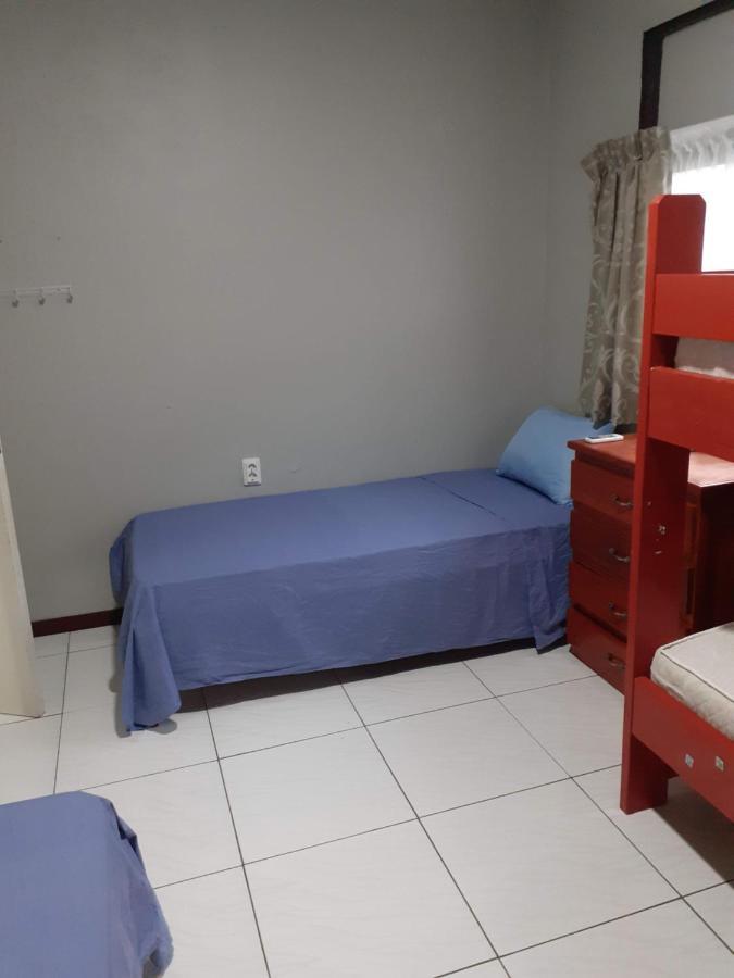 Appartement Max Garden And Pool à Paramaribo Extérieur photo
